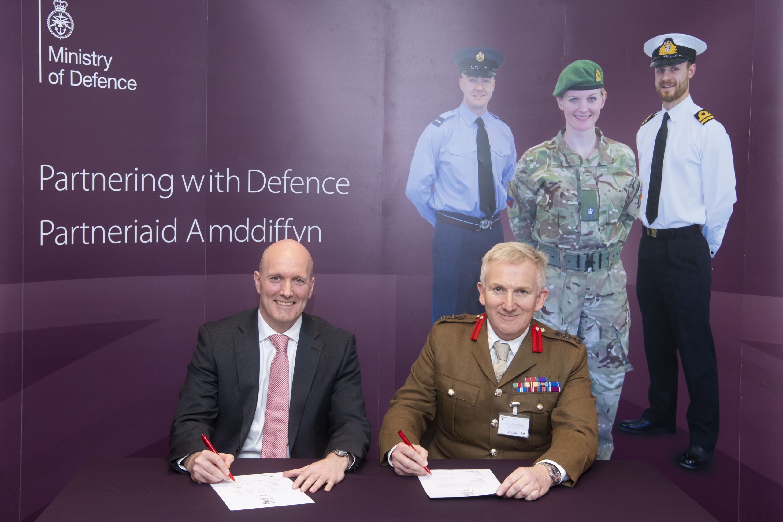 Alun Jones signs Armed Forces Covenant with Colonel Nicholas John Lock OBE