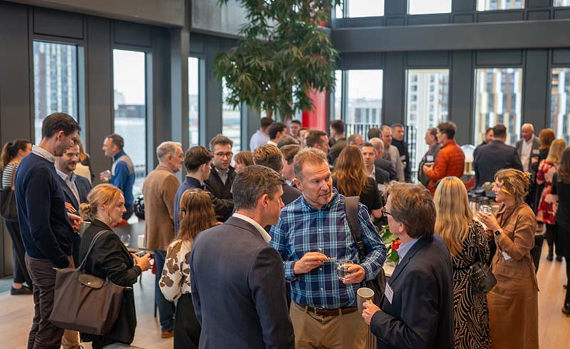 mhorwood Hugh James 111125 22315