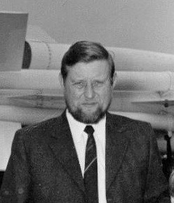 A photo of Arthur Mott